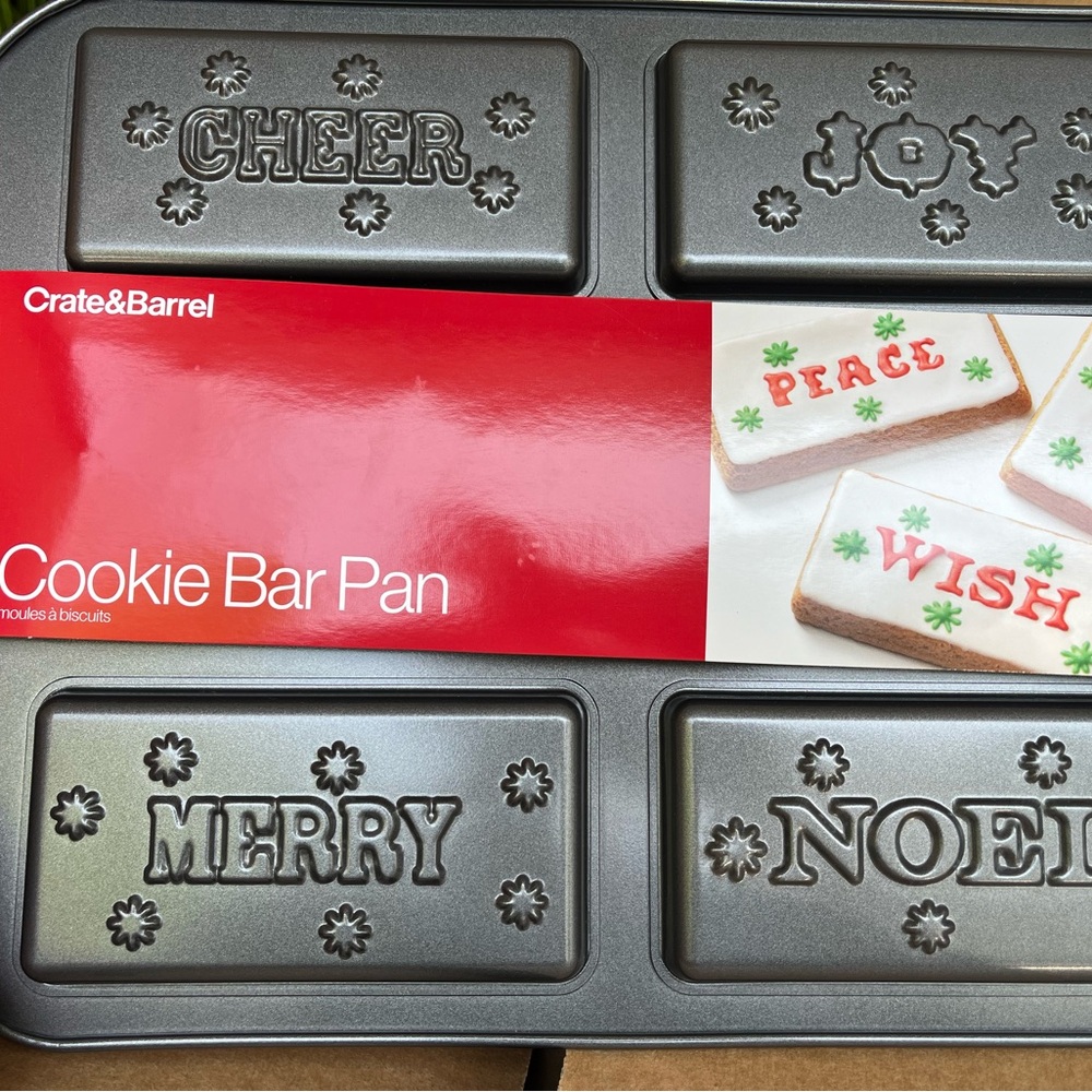 Set of 2 - Crate and Barrel Cookie Bar Pan